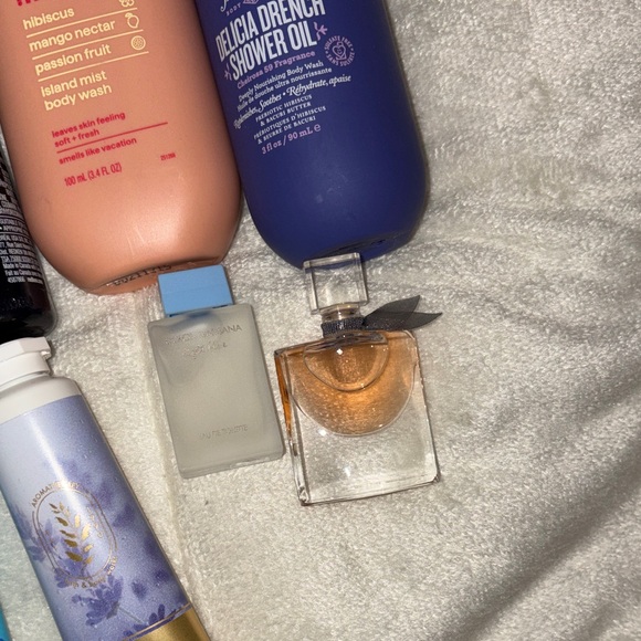 Lancome and More: Skincare and Makeup Collection - Picture 5 of 7